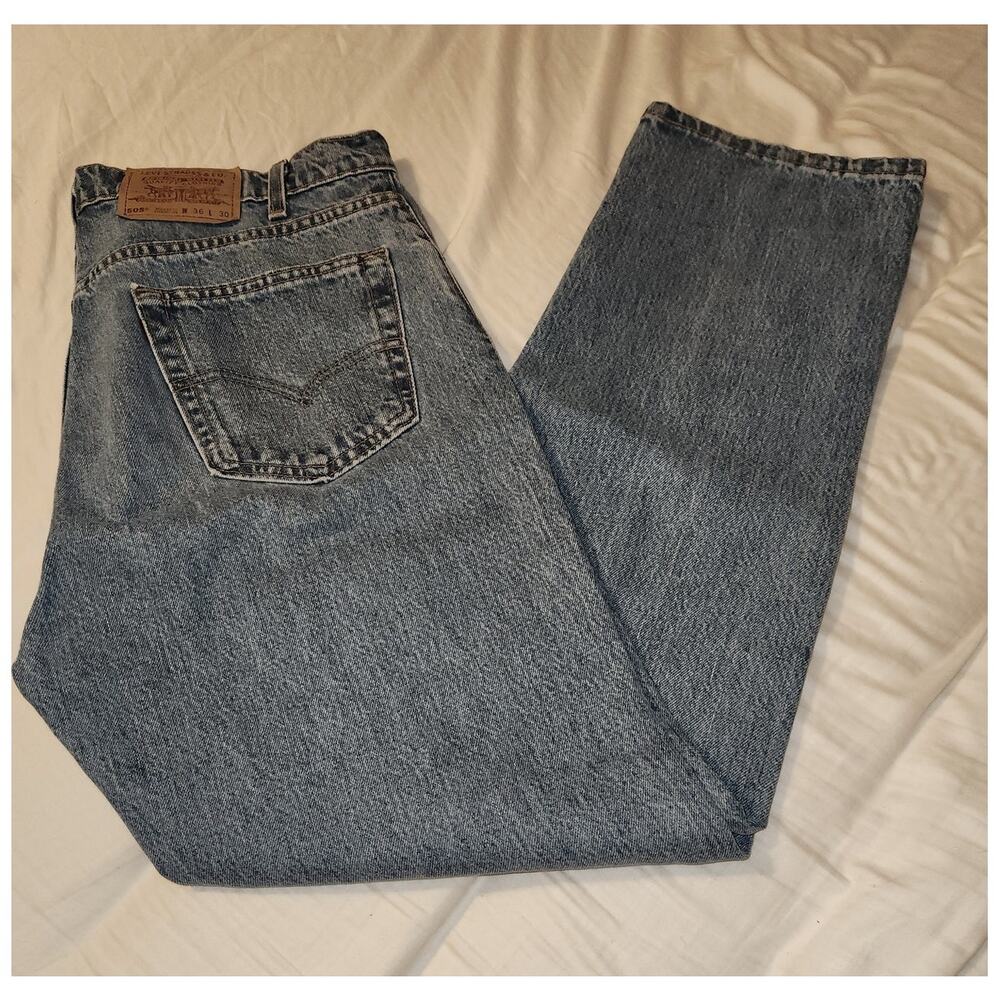 Vintage 90's Levi's 505 Medium Wash Straight Leg Jeans